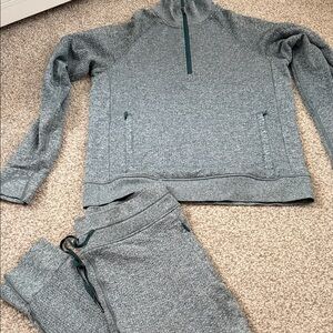 Women’s Engineered Warmth Green Teal Quarter-Zip Sweater & Jogger Set
